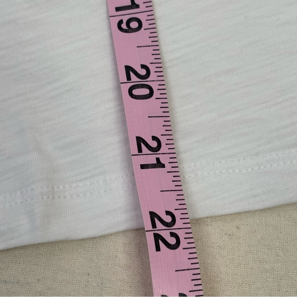 🏷️NWT Athleta Size Large Essential Slub Tee Bright White Semi-Fitted Crew Neck - Picture 11 of 16